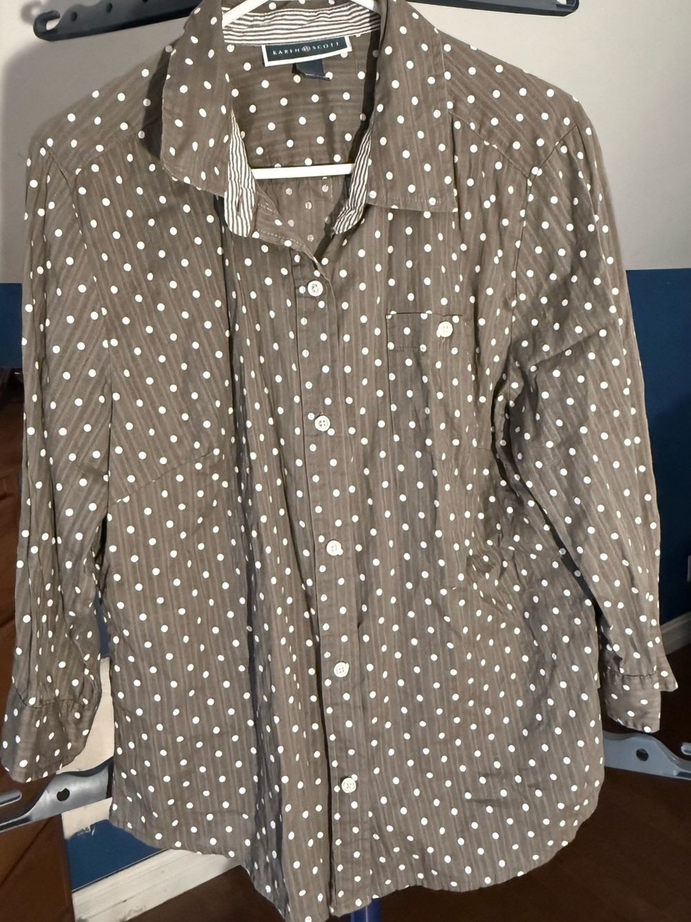 Karen Scott Women’s L Brown White Polka Dot Button Down Shirt 100% Cotto